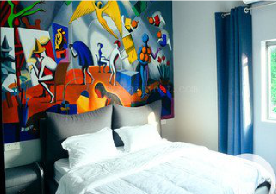 灵璧对于酒店的墙体彩绘而言更注重哪些方面？